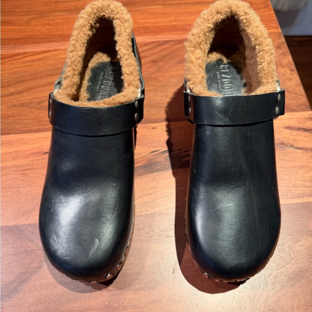 Re/Done Shearling Clogs - Picture 2 of 8